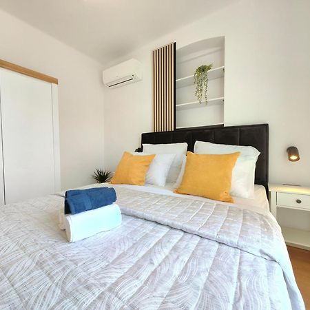 Studio & Rooms Fjok Split Exterior foto