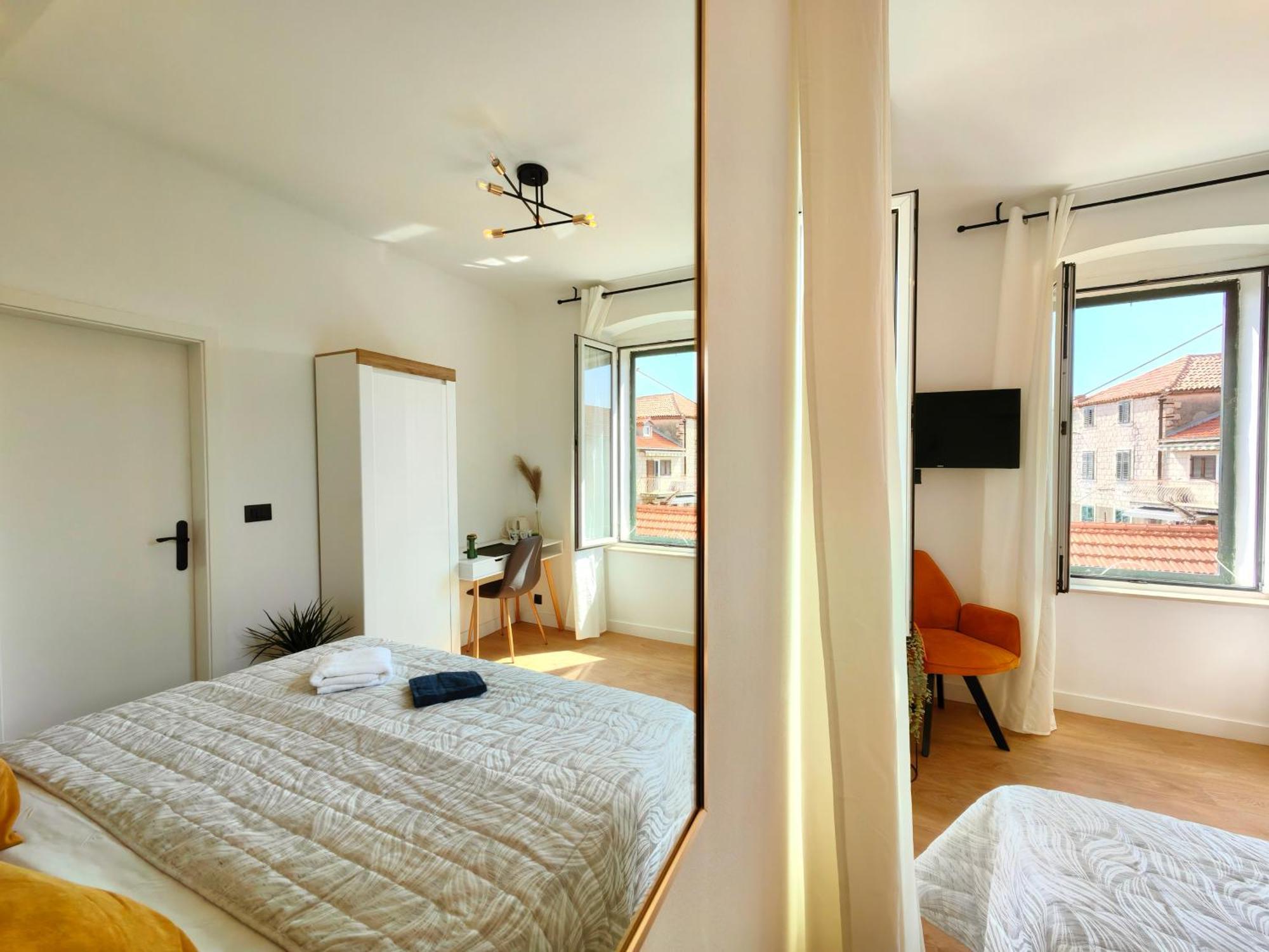 Studio & Rooms Fjok Split Exterior foto